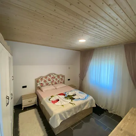 Feriehus Goecebe House *